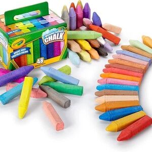 BRAND NEW sealed 96 crayola washable sidewalk chalk (2 boxes of 48)